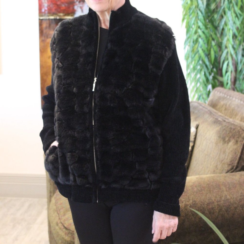 Lisa International from Nordstrom's - Large